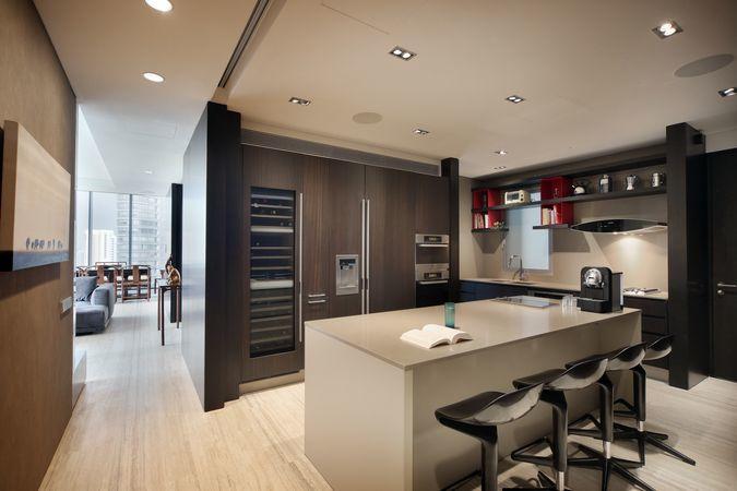 Condominium - Image 7